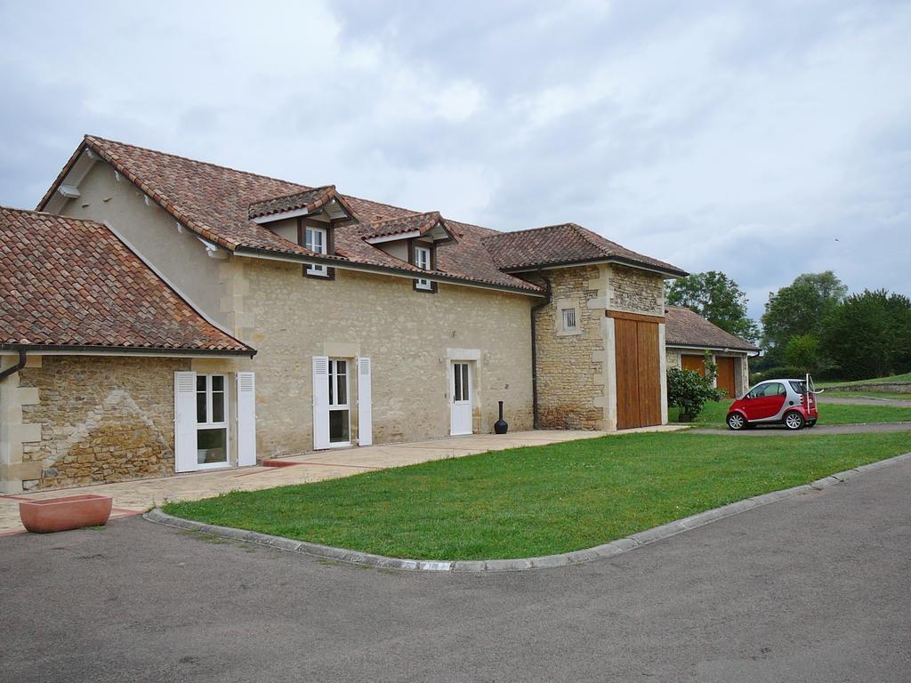 Chambre D'Hotes "Les Bordes" Bed and Breakfast Marzy Exterior foto